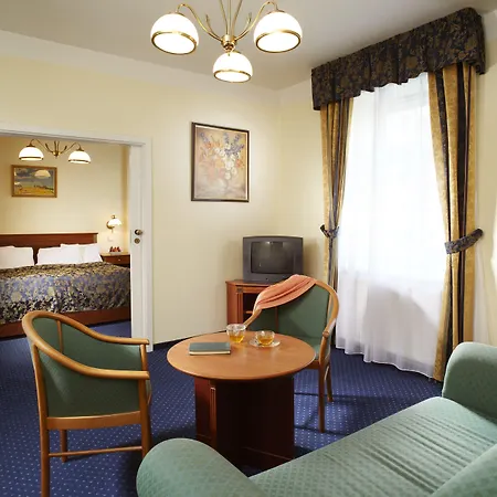 Orea Place 4*